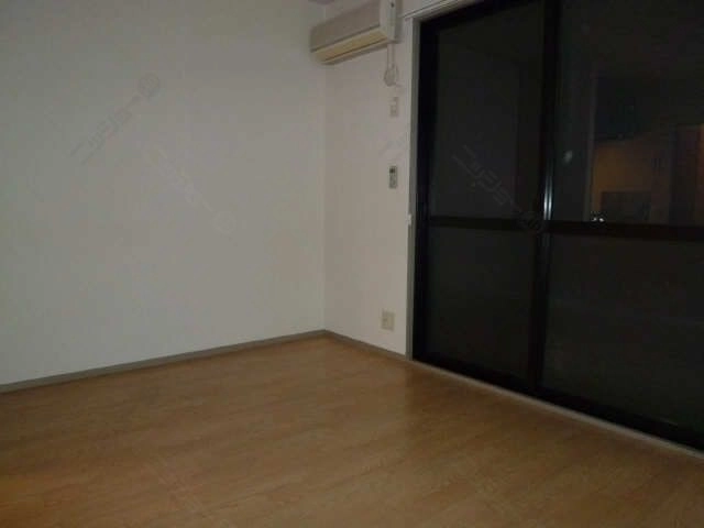 室内　同型参考写真